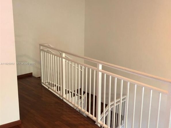 1650 Brickell Ave 111, Miami FL 33129