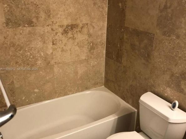 1650 Brickell Ave 111, Miami FL 33129