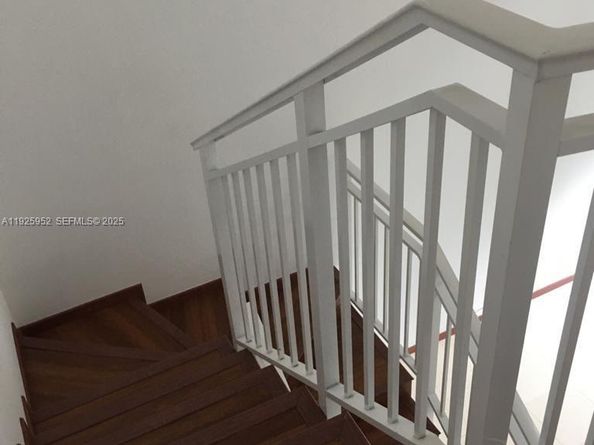 1650 Brickell Ave 111, Miami FL 33129