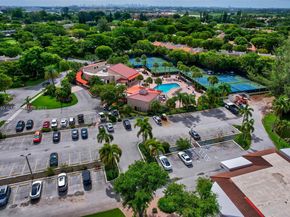 3402 Torremolinos Ave F35, Doral FL 33178