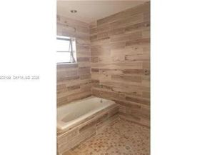 18730 NW 8th Ave, Miami Gardens FL 33169