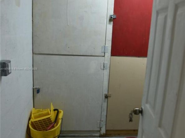 6855 Abbott Ave 703, Miami Beach FL 33141