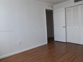 6855 Abbott Ave 703, Miami Beach FL 33141