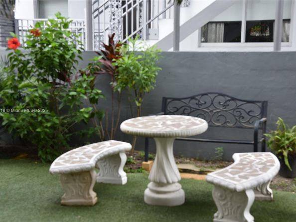 6855 Abbott Ave 703, Miami Beach FL 33141