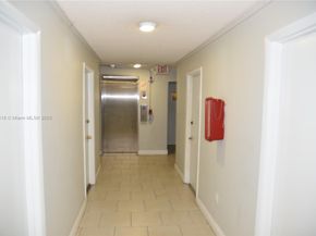 6855 Abbott Ave 703, Miami Beach FL 33141