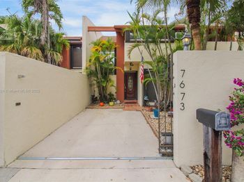 7673 SW 103rd Pl