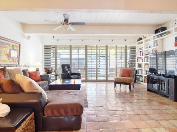 7673 SW 103rd Pl, Miami FL 33173
