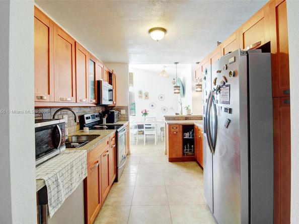 9755 SW 161st St, Miami FL 33157