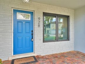 928 NE 18th Ct, Fort Lauderdale FL 33305