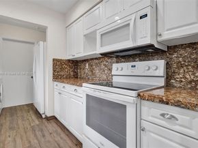 928 NE 18th Ct, Fort Lauderdale FL 33305