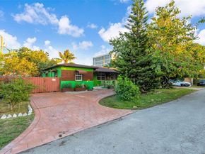 2671 SW 30th Ave, Miami FL 33133