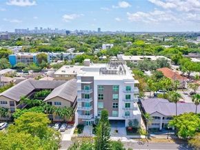 1938 Jackson St 202, Hollywood FL 33020