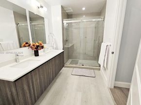 1938 Jackson St 202, Hollywood FL 33020