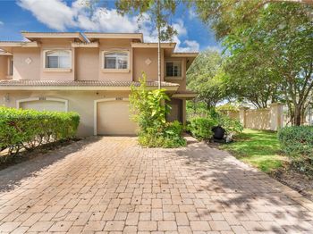 8080 NW 27th St