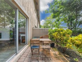 8080 NW 27th St, Sunrise FL 33322