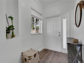 8080 NW 27th St, Sunrise FL 33322