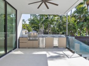 960 Mariner Dr, Key Biscayne FL 33149