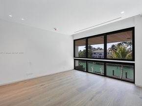 960 Mariner Dr, Key Biscayne FL 33149