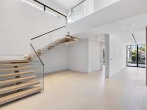 960 Mariner Dr, Key Biscayne FL 33149