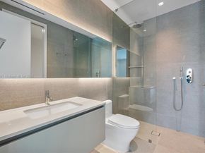 960 Mariner Dr, Key Biscayne FL 33149