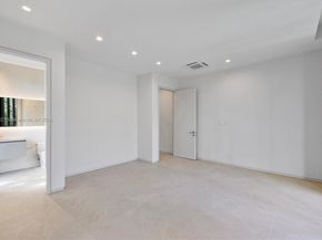 960 Mariner Dr, Key Biscayne FL 33149