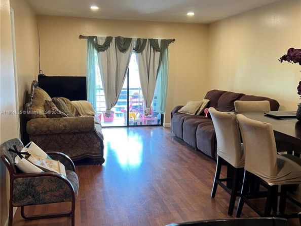 3361 NW 85th Ave 307, Coral Springs FL 33065