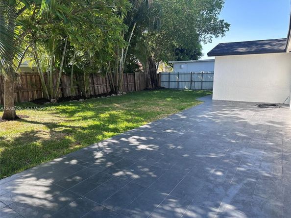 Undisclosed Address #A12038246, Miami FL 33187