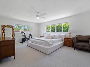 2632 NE 35th St, Fort Lauderdale FL 33306