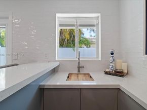 2632 NE 35th St, Fort Lauderdale FL 33306