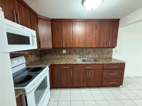 14250 SW 62nd 524, Miami FL 33183
