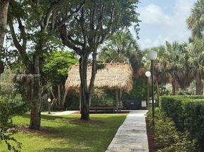 14250 SW 62nd 524, Miami FL 33183