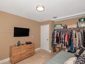 2188 NW 158th Ave, Pembroke Pines FL 33028