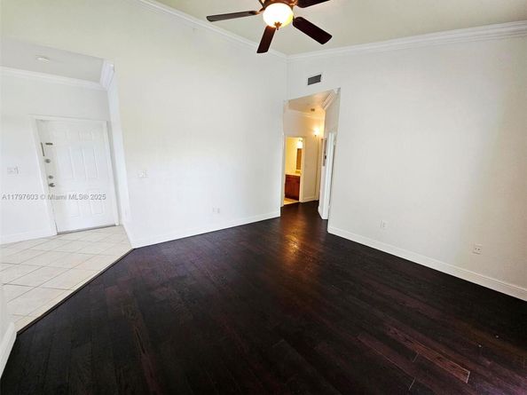 2151 NW 96 Terr 15L, Pembroke Pines FL 33024