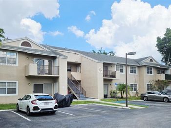 2151 NW 96 Terr