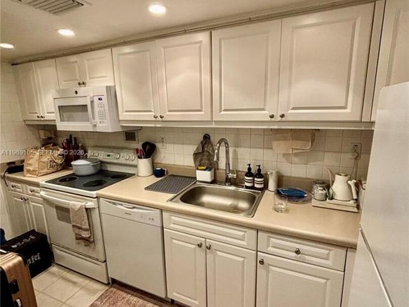 1000 West Ave 1122, Miami Beach FL 33139
