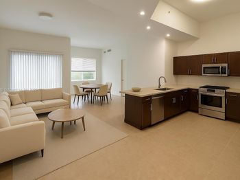 19900 E Country Club Dr