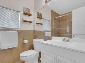 11910 NW 12th St, Pembroke Pines FL 33026