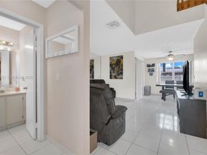 11910 NW 12th St, Pembroke Pines FL 33026