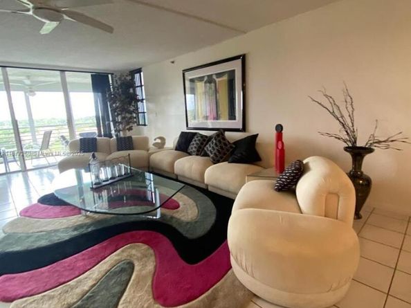 3507 Oaks Way 804, Pompano Beach FL 33069