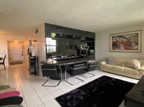 3507 Oaks Way 804, Pompano Beach FL 33069