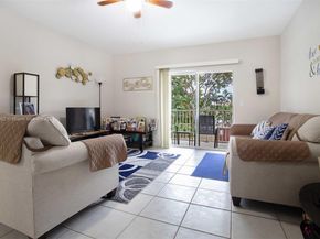 911 Hillcrest Ct 7, Hollywood FL 33021