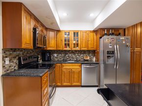 428 NW 70th Ave 137, Plantation FL 33317