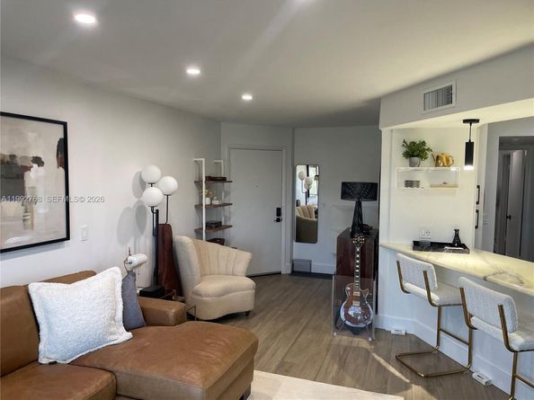 1605 S Us Highway 1 206V3, Jupiter FL 33477
