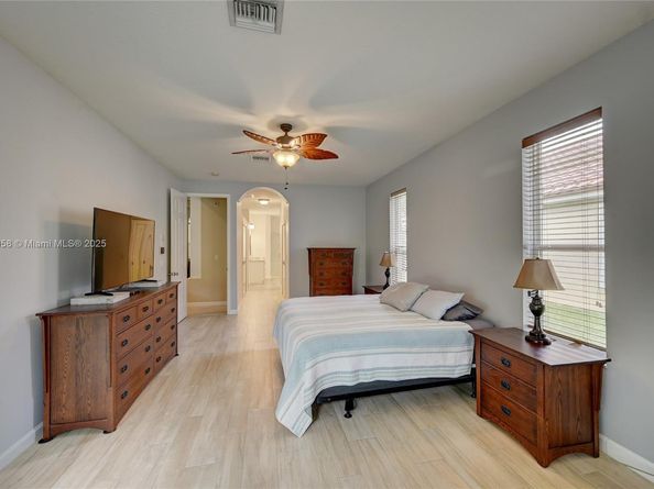 7062 Brunswick Cir, Boynton Beach FL 33472