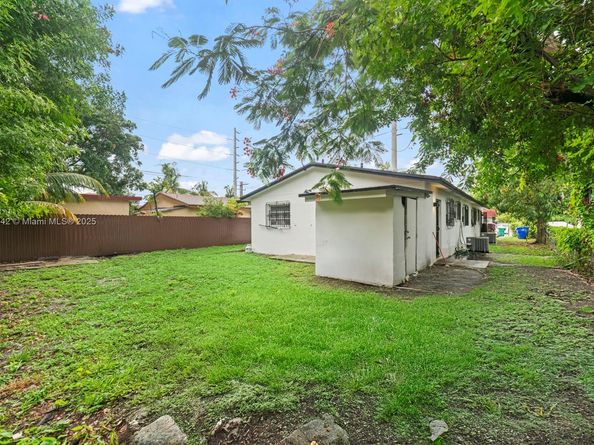 5720 NW 3rd Ave, Miami FL 33127
