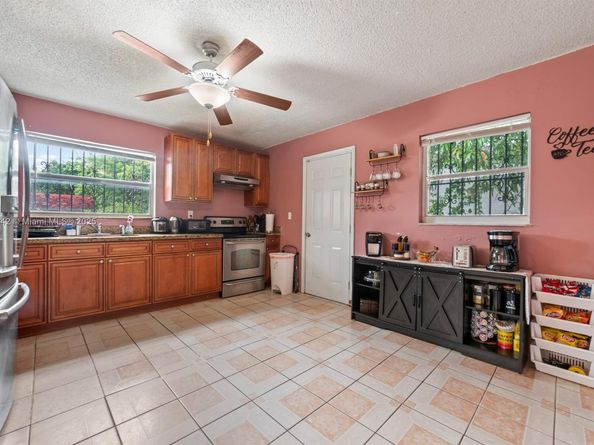 5720 NW 3rd Ave, Miami FL 33127