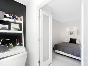 100 Lincoln Rd 1201, Miami Beach FL 33139