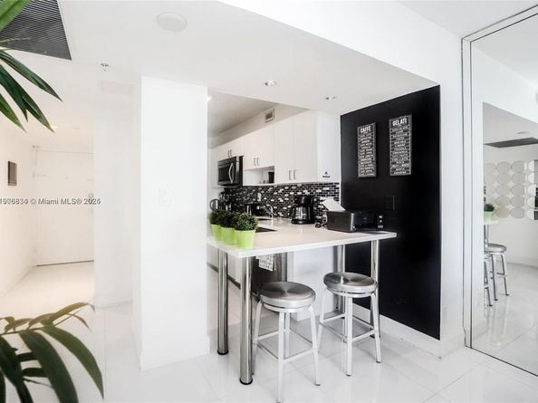 100 Lincoln Rd 1201, Miami Beach FL 33139