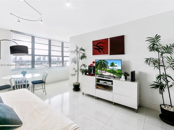 100 Lincoln Rd 1201, Miami Beach FL 33139