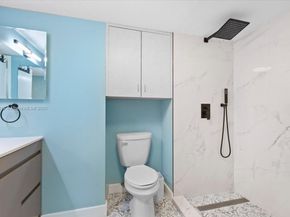 9450 Live Oak Pl 109, Davie FL 33324